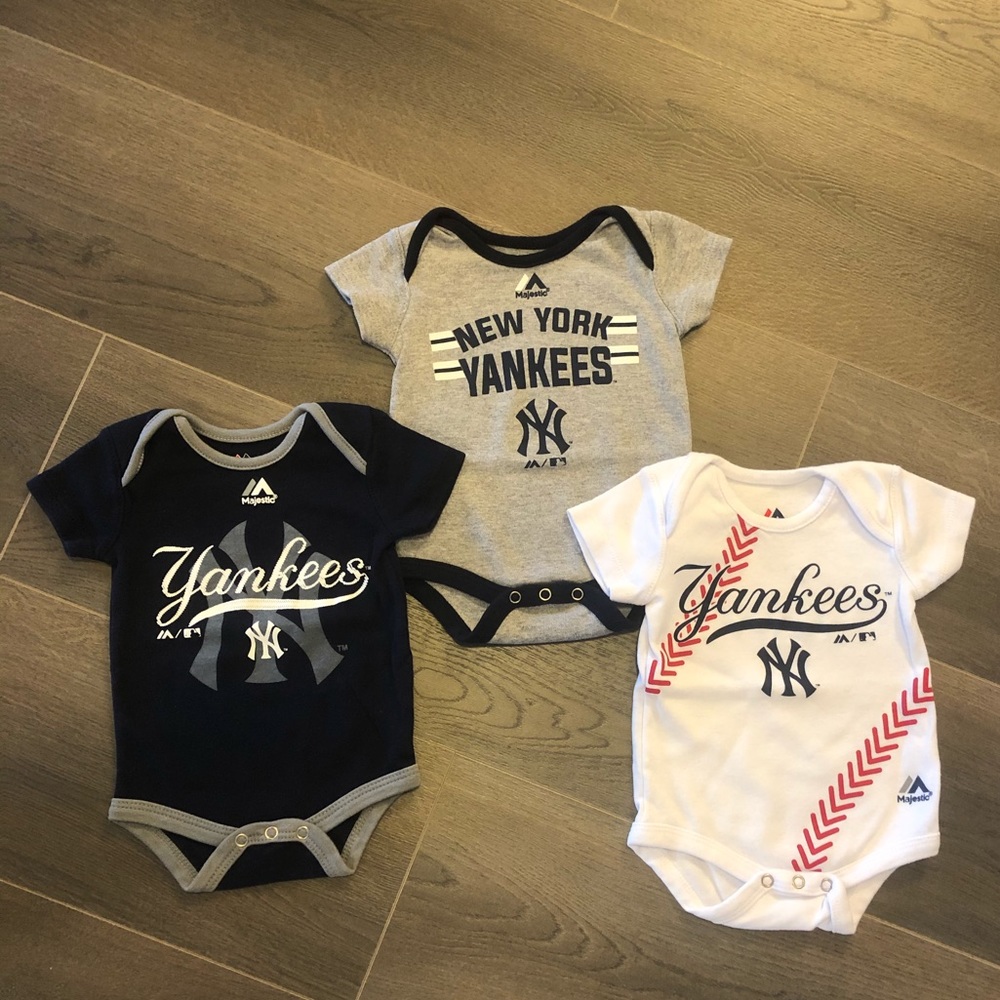 NY Yankees 3 Pack Baby Bodysuits